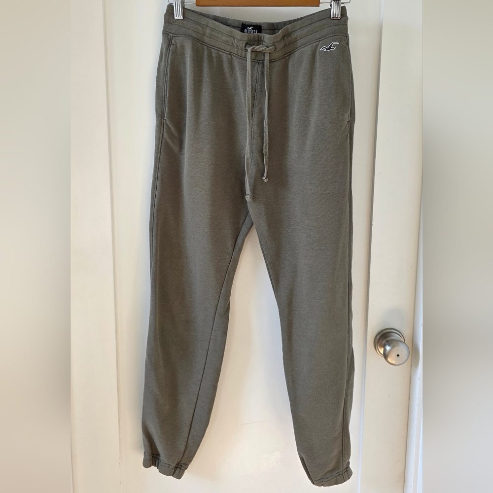 Hollister Men's Olive Jogger Pants